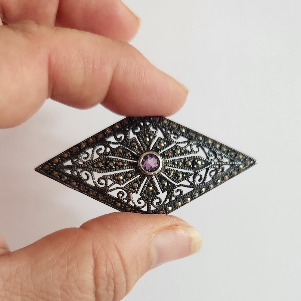 Sterling Silver Vintage Marcasite & Amethyst Gem Art-Deco-Style Pin Brooch